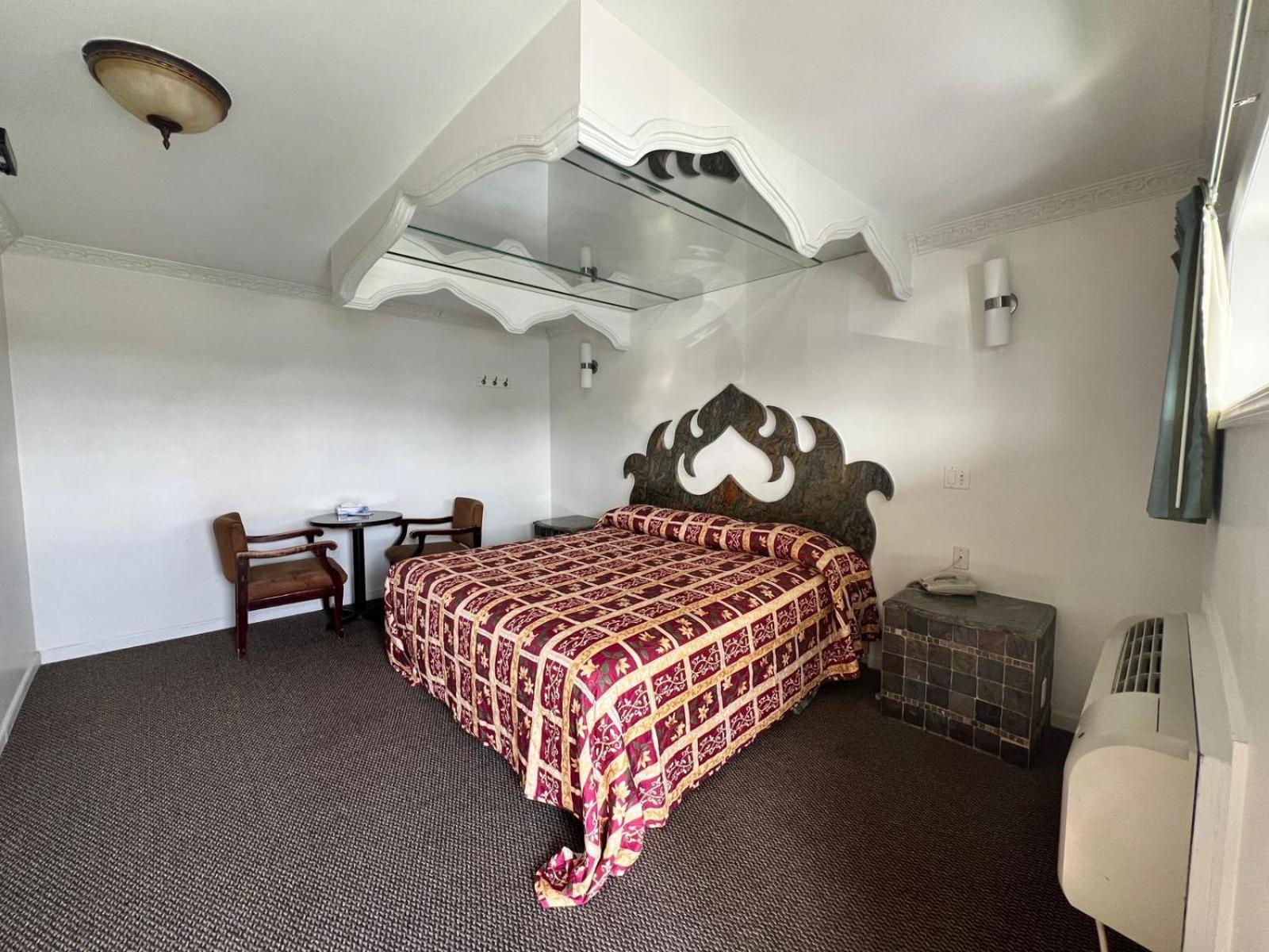 Winslow Motel Ліндгерст Екстер'єр фото